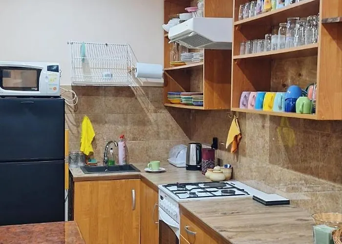 Przystanek Swory アパート *