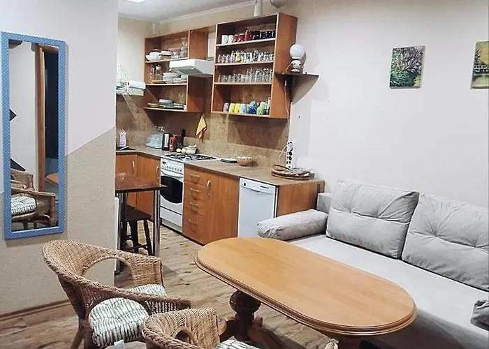 Przystanek Swory アパート